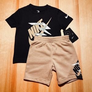 mens matching nike shorts and t shirt